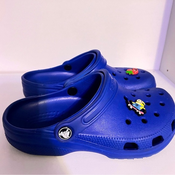 Crocs - Picture 2 of 3